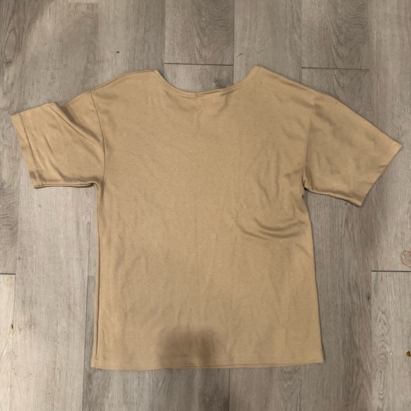 Cristin Steven’s Sport Women's Vintage Cotton T-shirt Tan w/Red Flowers Size Sm - Picture 4 of 5